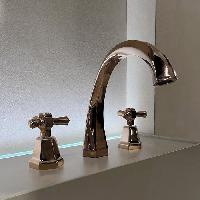 Stella Eccelsa Смеситель для раковины на 3 отверстия 3223, цвет: розовое золото