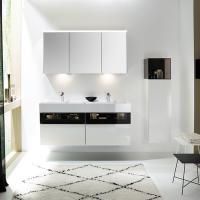 Burgbad Yumo База с  умыв двойная  1315х640х470 мм. 4 выдв ящика с ручкой желобком., вставка из стекла,  c 2 отв под смес ,  цвет белый гл.