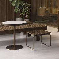 Effegibi Столик 60Øxh60 см, Каркас из окрашенного алюминия, столешница из фарфорового керамогранита белого цвета