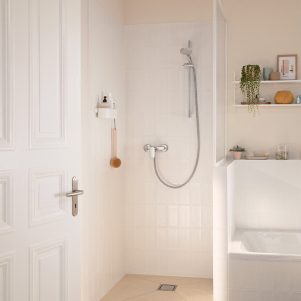 HG Rebris S Смеситель для ванны, внеш.монтаж, цвет хром 