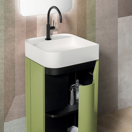 OASIS FREUD Зеркало 500х1000х30 мм., с светодиодной подсветкой с сенсорным выключателем и диммированием 