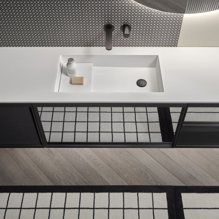 ANTONIO LUPI BEMADE Тумба под раковину 900х470х500 мм., 1 ящик, внутр подсветка, боковины Skin Cenere, рама черный матов, фронт стекло Argentato fumé 