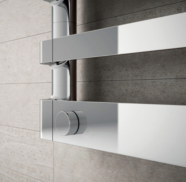 IRSAP STEP E Полотенцесушитель электрический 500x1255x107 мм., 11 плоских трубок, мощность 450 ватт, цвет хром 