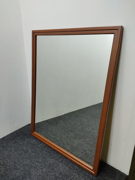 Tiffany World, 71025, зеркало 75*h102, без светильника, отделка: орех светлый 