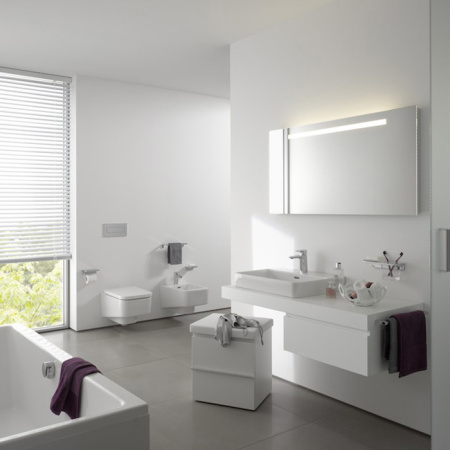 LAUFEN Pro S Сиденье для унитаза для 8.2096.1/2, съемное, цвет белый/микролифт (со склада продаем ТОЛЬКО с унитазом 8.2096.2.000.000.1) 