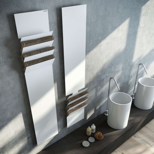 Antrax  Полотенцесушитель FLAPS A 35x121Hсм электрический, цвет BCOR, электрический кабель справа 