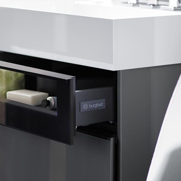 Burgbad Yumo База с  умыв  665х640х470 мм. 2 выдв ящика с ручкой желобком., со стекл.вставкой.  c 1 отв под смес ,  цвет серый 