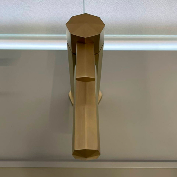 Stella Firenze Смеситель для раковины на 1 отверстие 3222MC, цвет: латунь матовая 