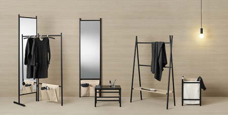 Burgbad Mya Полотенцедержатель напольный  1000х380х1500 мм., 1 поручень, 1панель кожанная медово-коричневая. Цвет дуб черный 