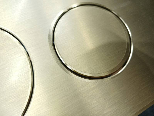 Geberit Sigma40 Клавиша для двойного смыва, круглая: Латунь / Матированный, легкоочищ. покр. 