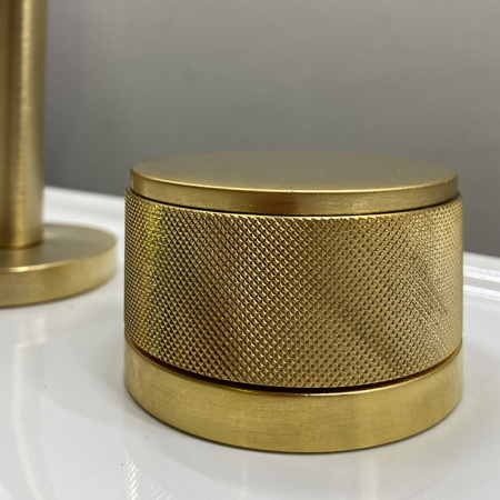 GATTONI MD Смеситель для раковины на 3 отверстия, ручки SAN GIULIO, с донным клапаном, цвет золото матовое шлифованное 