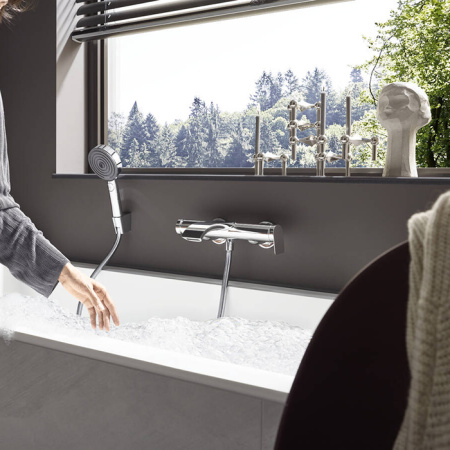 HANSGROHE VIVENIS Смеситель для ванны настенный, однорычажный, цвет хром 