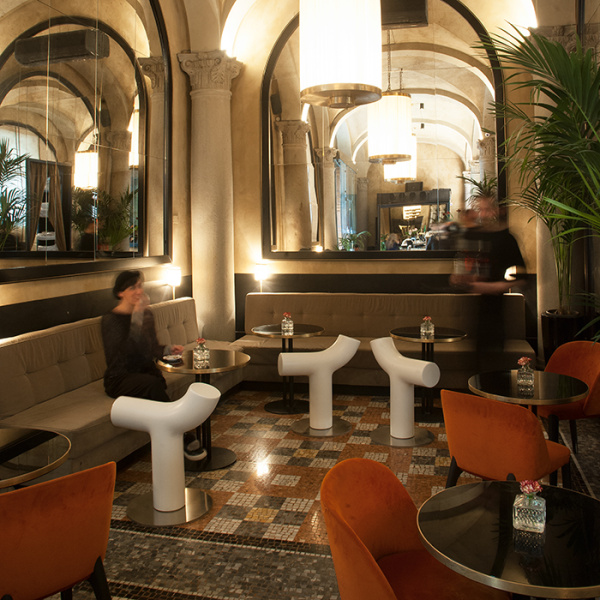 Kerasan Artwork Cтатуэтка декоративная из керамики для ванной комнаты "COW", цвет белый 