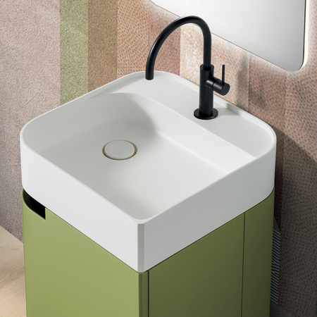 OASIS FREUD Зеркало 500х1000х30 мм., с светодиодной подсветкой с сенсорным выключателем и диммированием 