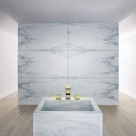 AX Edge Смеситель для раковины, на 3 отв., с push/open донным клапаном , излив 190мм, алмазн. огранка, цвет: полир. золото 