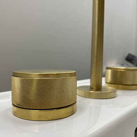 GATTONI MD Смеситель для раковины на 3 отверстия, ручки SAN GIULIO, с донным клапаном, цвет золото матовое шлифованное 