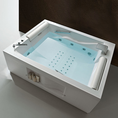 Gruppo Treesse BIS Ванна 190x150xh64 см гидром и аэром с цифр системой и сит дезинй\ф и пультом дист упр. 2 подушки белые,2 ручки,сливная колонка. 