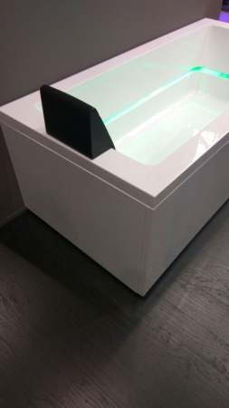 Treesse Dream 180 Ванна SX с гидромасс 180x80xh67см компл AWC, 1 подголов черный , с фронт. и 1-ой  боков панелью DX, LED хром, скр.нап, цвет:бел/хром 