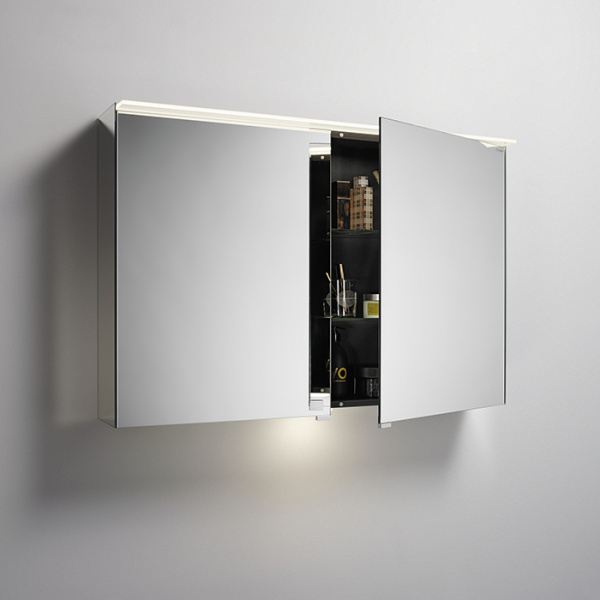 Burgbad Yumo Шкаф зеркальный с верхним свет.1000х675х210 мм, Зерк двери с обоих сторон, стекл полки,крп зеркальный, цвет белый глянц/внутри антр-серый 