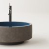 AGAPE CENOTE Раковина Ø420х182 мм., для установки на столешницу, цвет снаружи Dark clay, внутри Blue