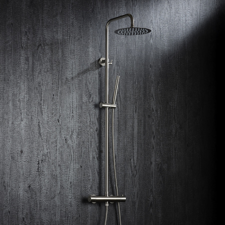 Newform X-Steel 316 Душевая стойка с термо смес., верхний душ 250 мм, ручной душ, шланг 150 см, цвет: нержавеющая сталь 